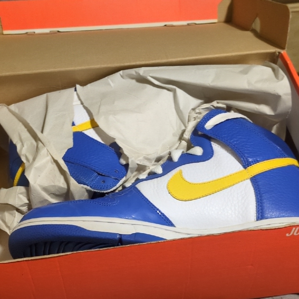 Nike Dunks Highs Size 10 Mens - Varsity Blue, White, & Yellow